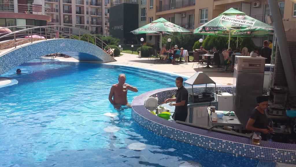 Pollo Resort Mikosta Apartments 阳光海滩 外观 照片